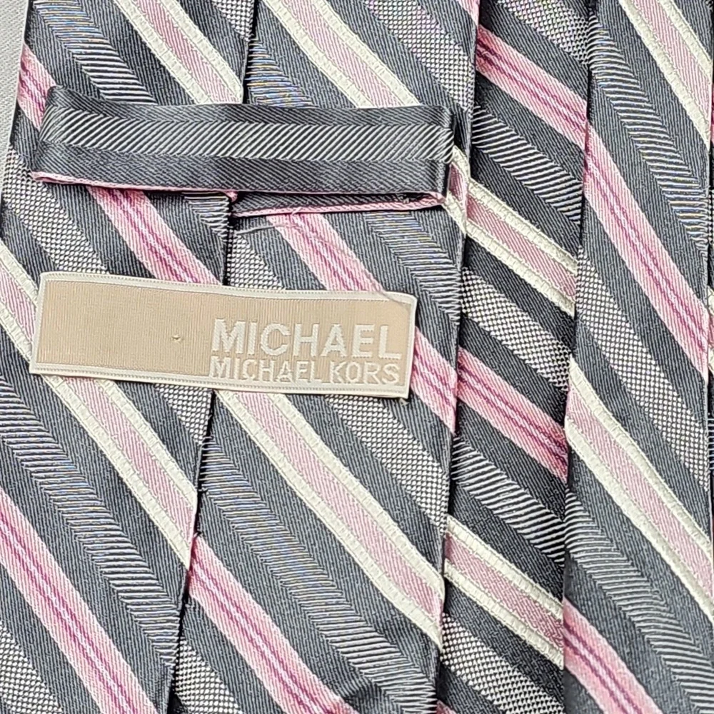 Michael Kors 100% Silk Striped Men's Tie Gray Pink Office Preppy